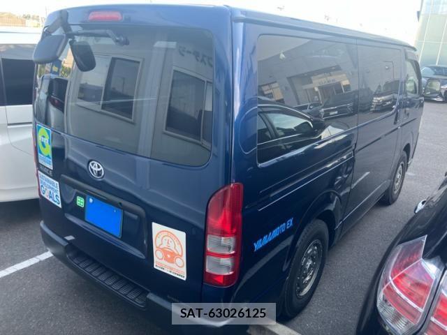 Toyota HIACE VAN 2015-06 8563860-2