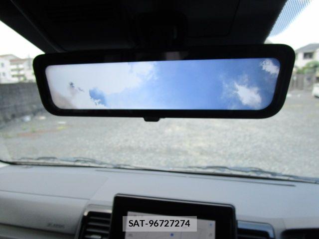 Toyota HIACE VAN 2026-06 8563837-11
