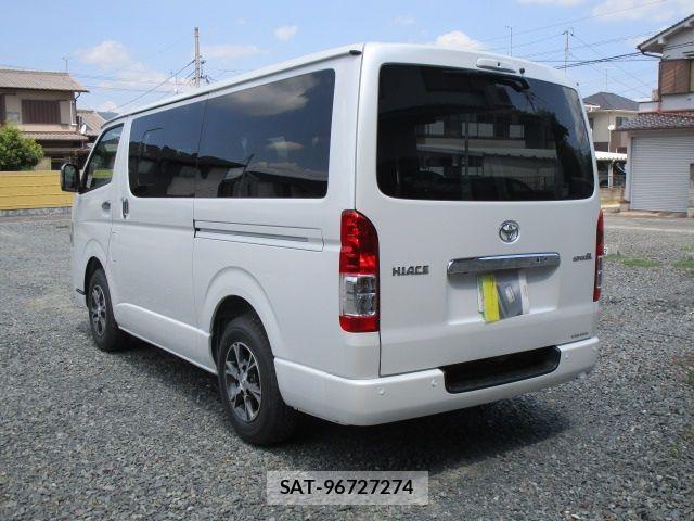 Toyota HIACE VAN 2026-06 8563837-4