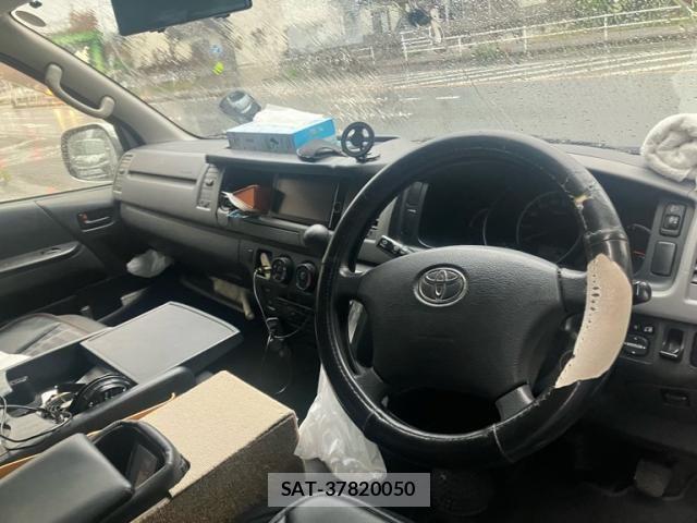 Toyota HIACE VAN 2013-10 8563855-8