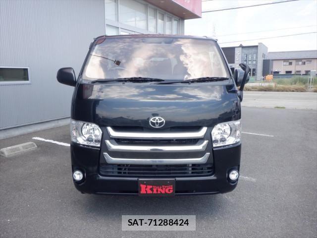 Toyota HIACE VAN 2017-12 8563852-1