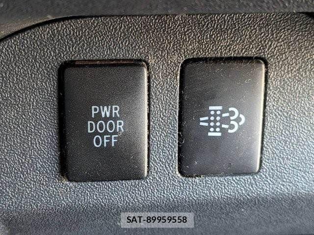 Toyota HIACE VAN 2021-01 8563853-9