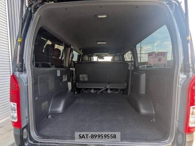 Toyota HIACE VAN 2021-01 8563853-13