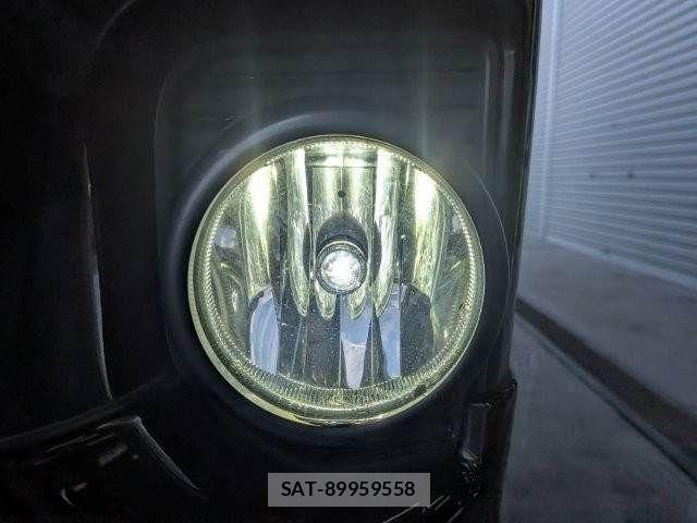 Toyota HIACE VAN 2021-01 8563853-16