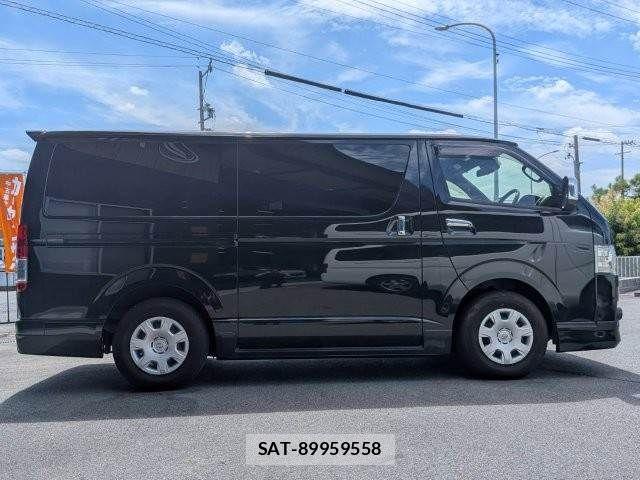 Toyota HIACE VAN 2021-01 8563853-20
