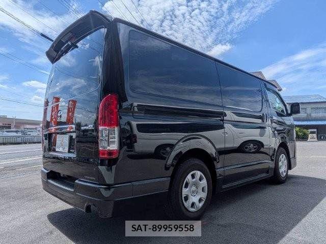 Toyota HIACE VAN 2021-01 8563853-21