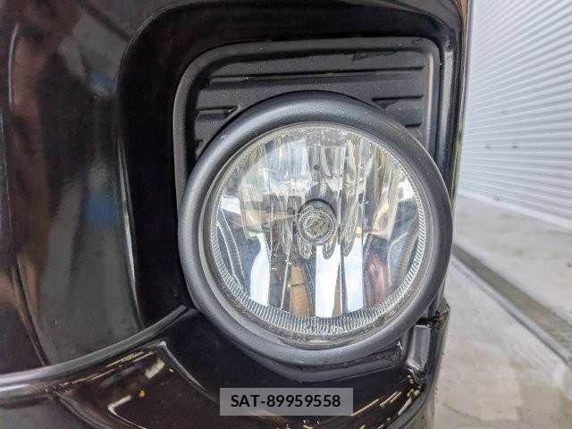 Toyota HIACE VAN 2021-01 8563853-27