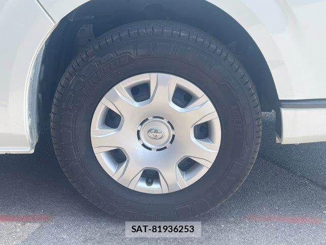 Toyota HIACE VAN 2020-03 8563846-17