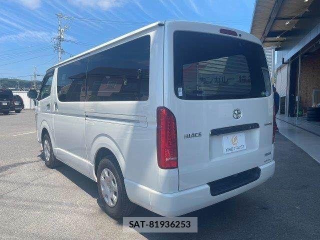 Toyota HIACE VAN 2020-03 8563846-23
