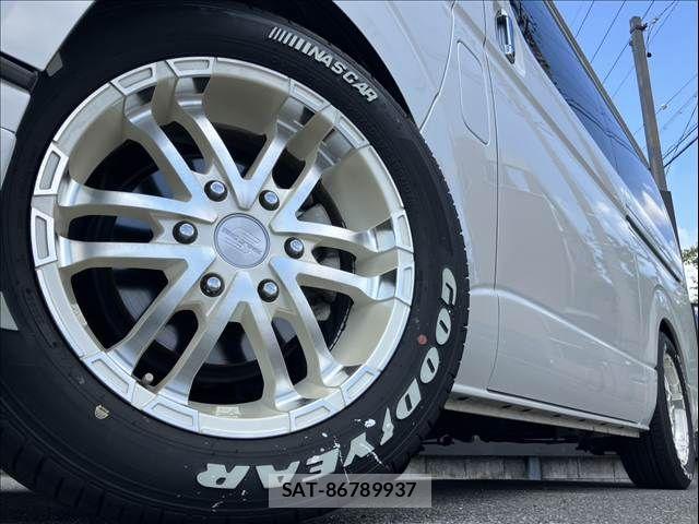 Toyota HIACE VAN 2016-07 8563849-9