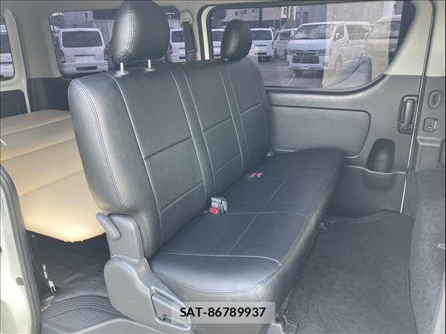 Toyota HIACE VAN 2016-07 8563849-14