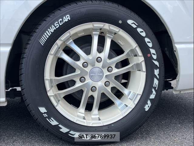 Toyota HIACE VAN 2016-07 8563849-20