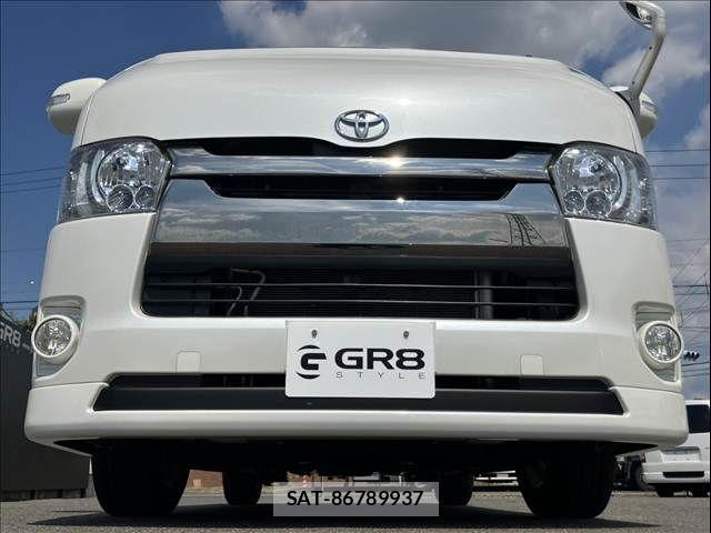 Toyota HIACE VAN 2016-07 8563849-28