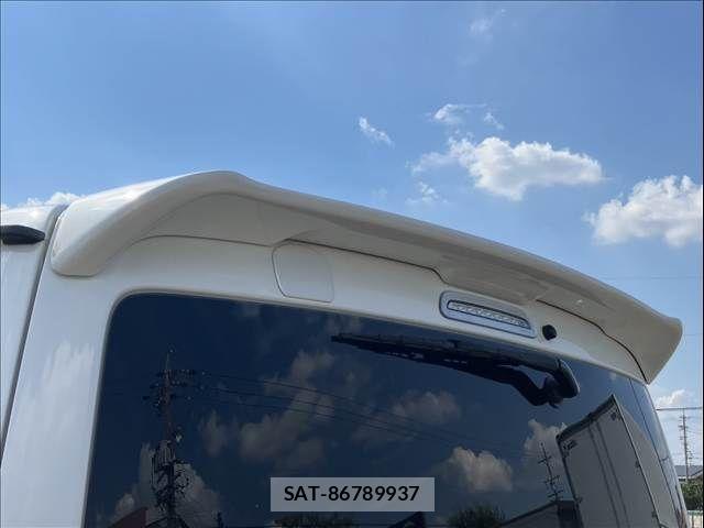 Toyota HIACE VAN 2016-07 8563849-3