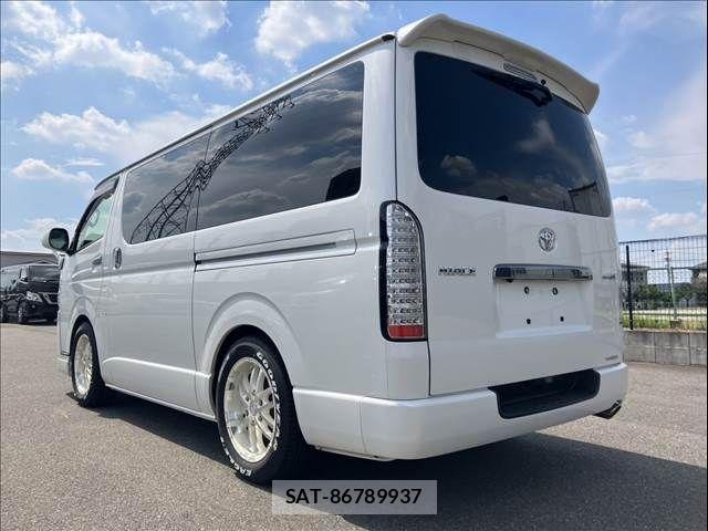 Toyota HIACE VAN 2016-07 8563849-7