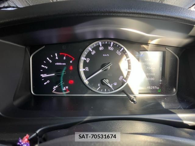 Toyota HIACE VAN 2024-07 8563840-10