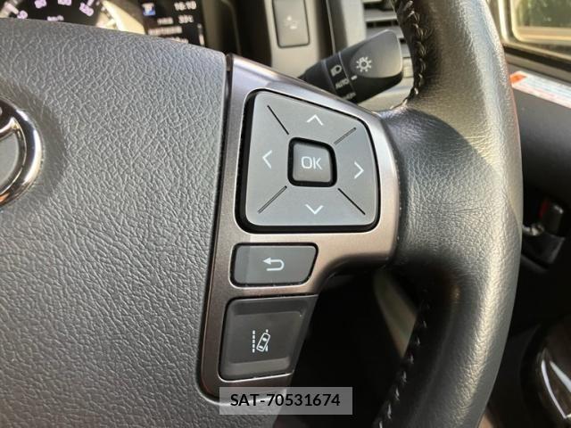 Toyota HIACE VAN 2024-07 8563840-14