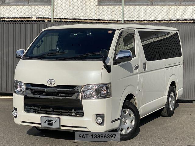 Toyota HIACE VAN 2020-04 8629424-0
