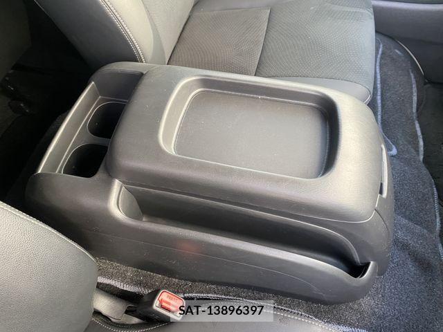 Toyota HIACE VAN 2020-04 8629424-20