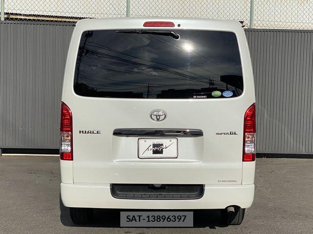 Toyota HIACE VAN 2020-04 8629424-4
