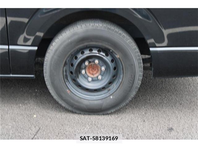 Toyota HIACE VAN 2014-09 8629422-17