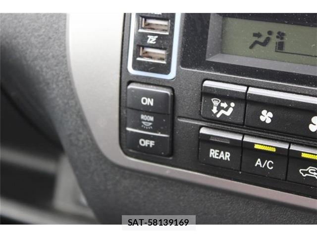 Toyota HIACE VAN 2014-09 8629422-5