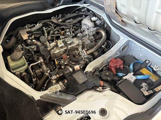 Toyota HIACE VAN 2024-05 8629417-13