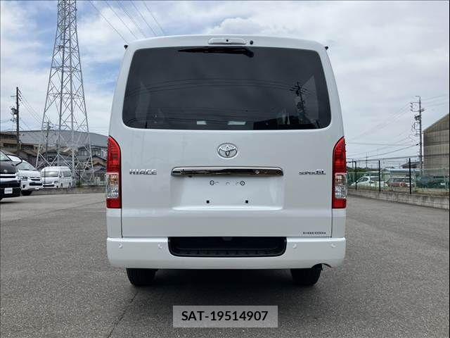 Toyota HIACE VAN 2026-07 8629414-17
