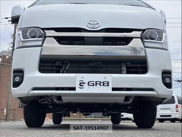 Toyota HIACE VAN 2026-07 8629414-28