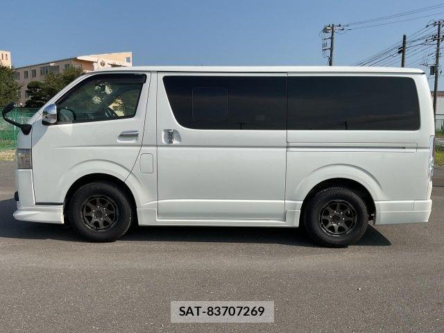 Toyota HIACE VAN 2017-05 8629423-15