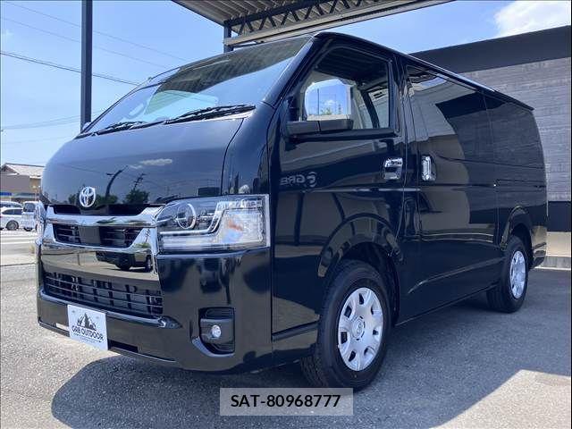 Toyota HIACE VAN 2026-07 8629401-11