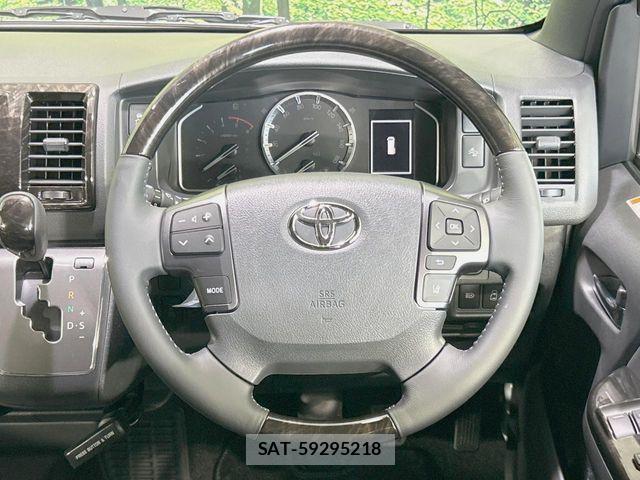 Toyota HIACE VAN 2026-05 8629406-10