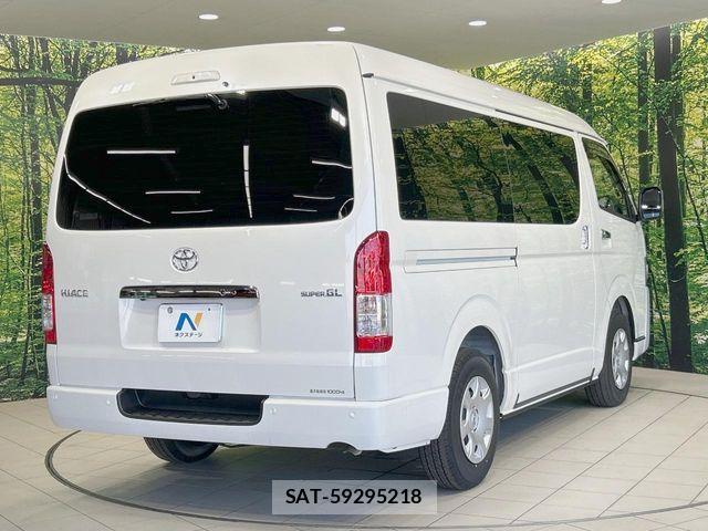 Toyota HIACE VAN 2026-05 8629406-16