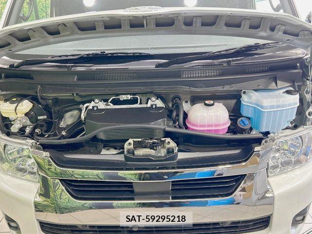 Toyota HIACE VAN 2026-05 8629406-17