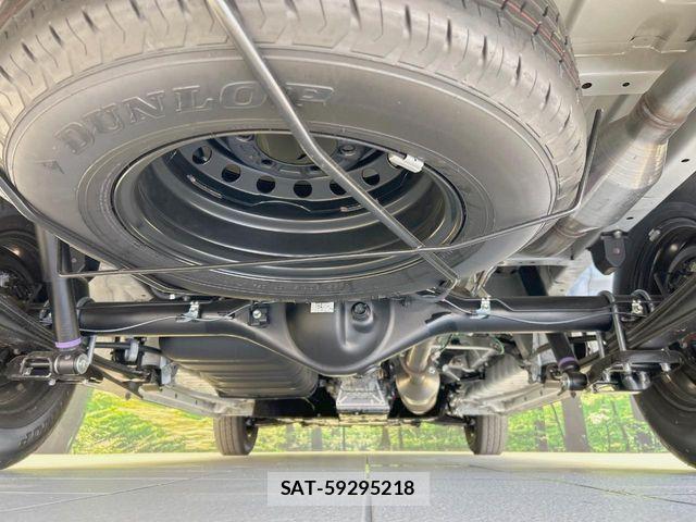 Toyota HIACE VAN 2026-05 8629406-18