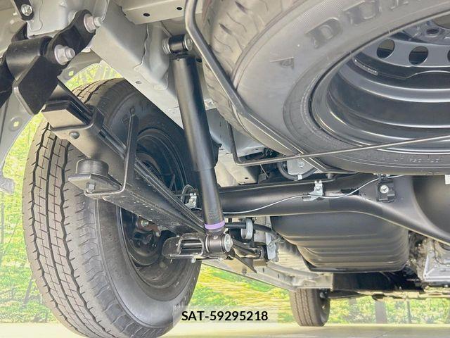 Toyota HIACE VAN 2026-05 8629406-19