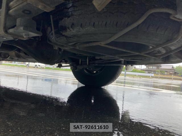 Toyota HIACE VAN 2014-06 8629426-22