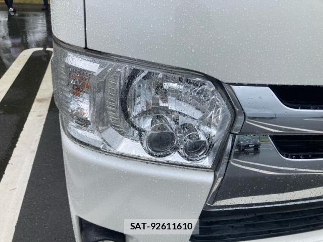 Toyota HIACE VAN 2014-06 8629426-2