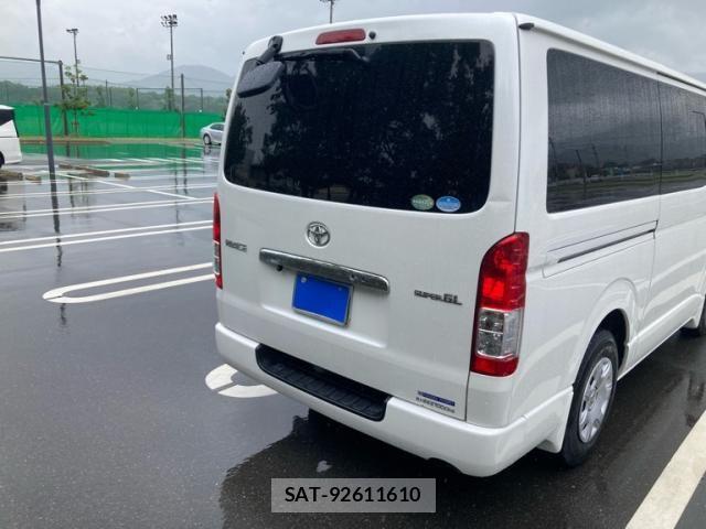 Toyota HIACE VAN 2014-06 8629426-4