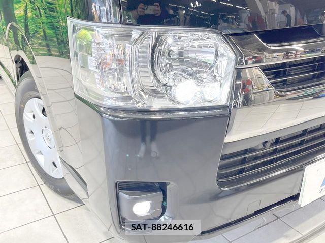 Toyota HIACE VAN 2025-05 8629409-11