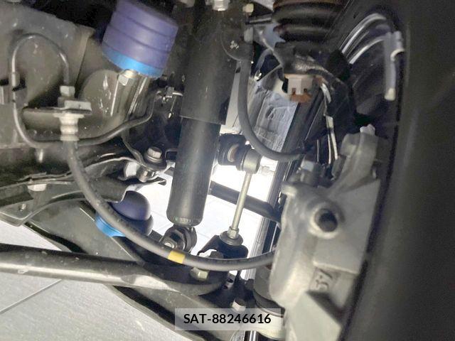 Toyota HIACE VAN 2025-05 8629409-19