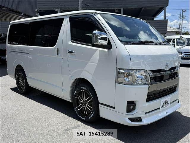 Toyota HIACE VAN 2023-04 8629416-10