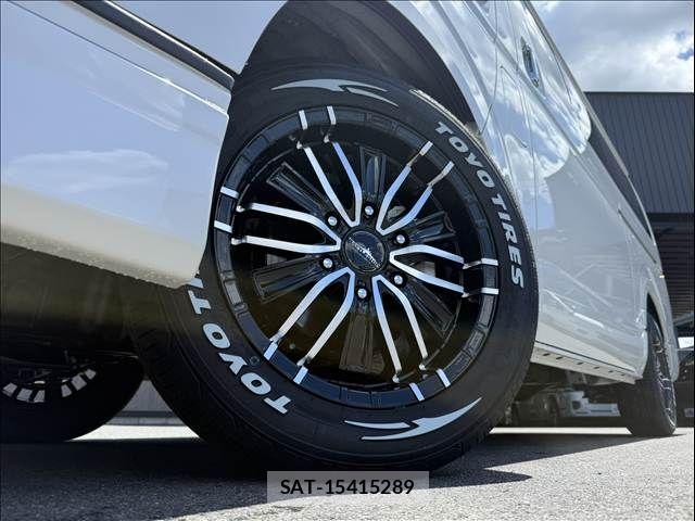 Toyota HIACE VAN 2023-04 8629416-5