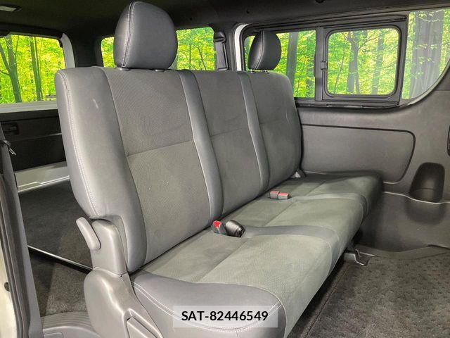 Toyota HIACE VAN 2023-11 8629405-9