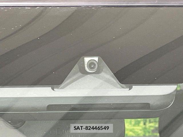 Toyota HIACE VAN 2023-11 8629405-7