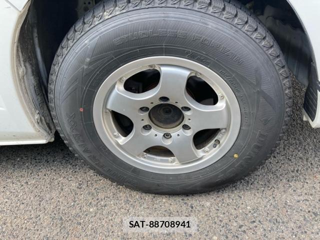 Toyota HIACE VAN 2011-09 8629428-9