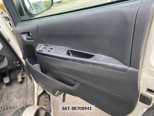 Toyota HIACE VAN 2011-09 8629428-13