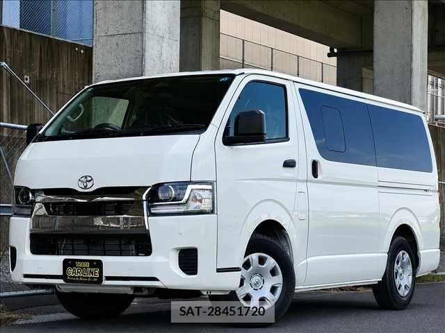 Toyota HIACE VAN 2026-08 8629412-0