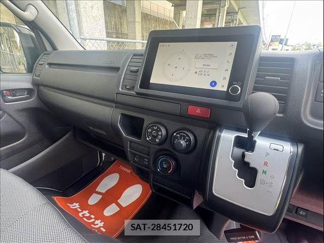 Toyota HIACE VAN 2026-08 8629412-10
