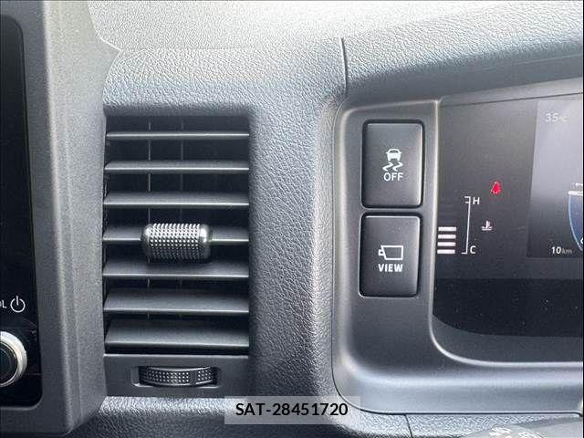 Toyota HIACE VAN 2026-08 8629412-28